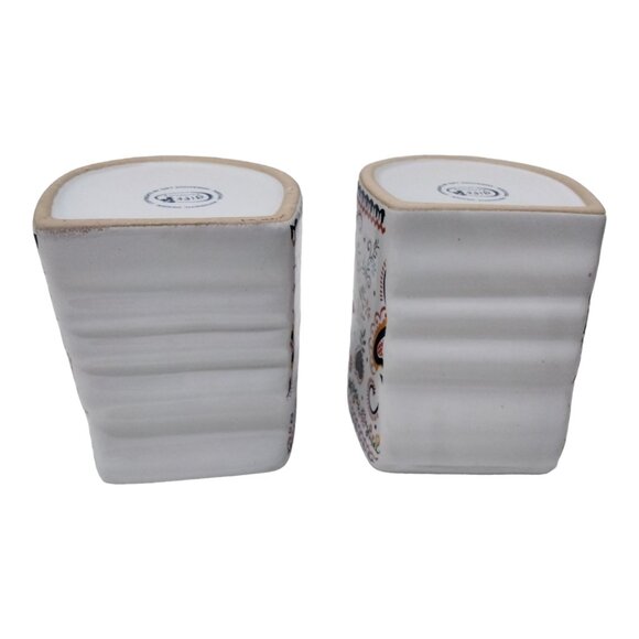 Portuguese "Love Handkerchief" Design Twin Mugs Set of 2 In Matching Gift Box - Picture 8 of 10